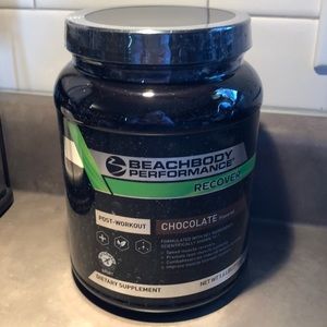 Beachbody Recover chocolate (new, unopened)